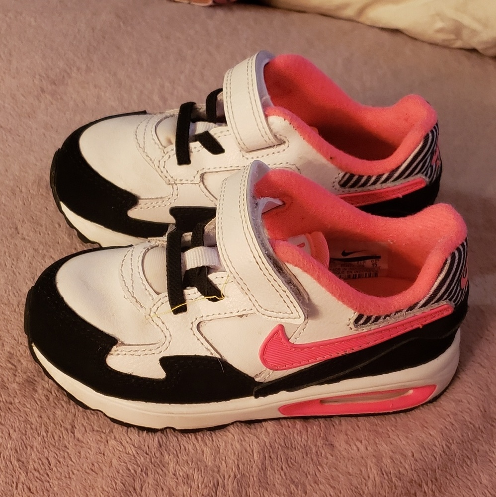 Nike Air Max Sneakers